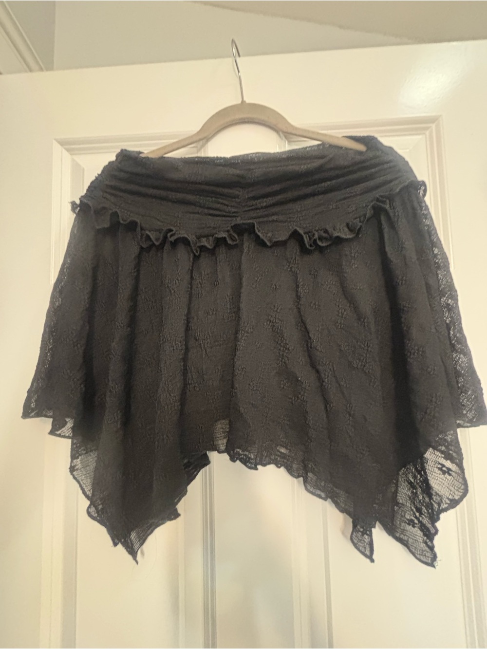 Amazon Essentials Black Lace Asymmetrical Handkerchief Hem Skirt